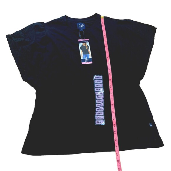 GAP Women's Pale Pink Eyelet Flutter Short Sleeve Scoop Neck Shirt Size Small - Picture 7 of 13